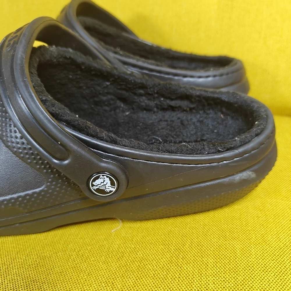 Crocs Classic Lined Clog Slip-On Black Shoes Size Men's 9, Women's 11
